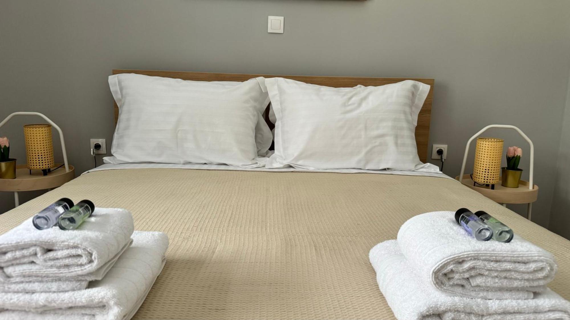 Urban Breeze Aparment 1 *