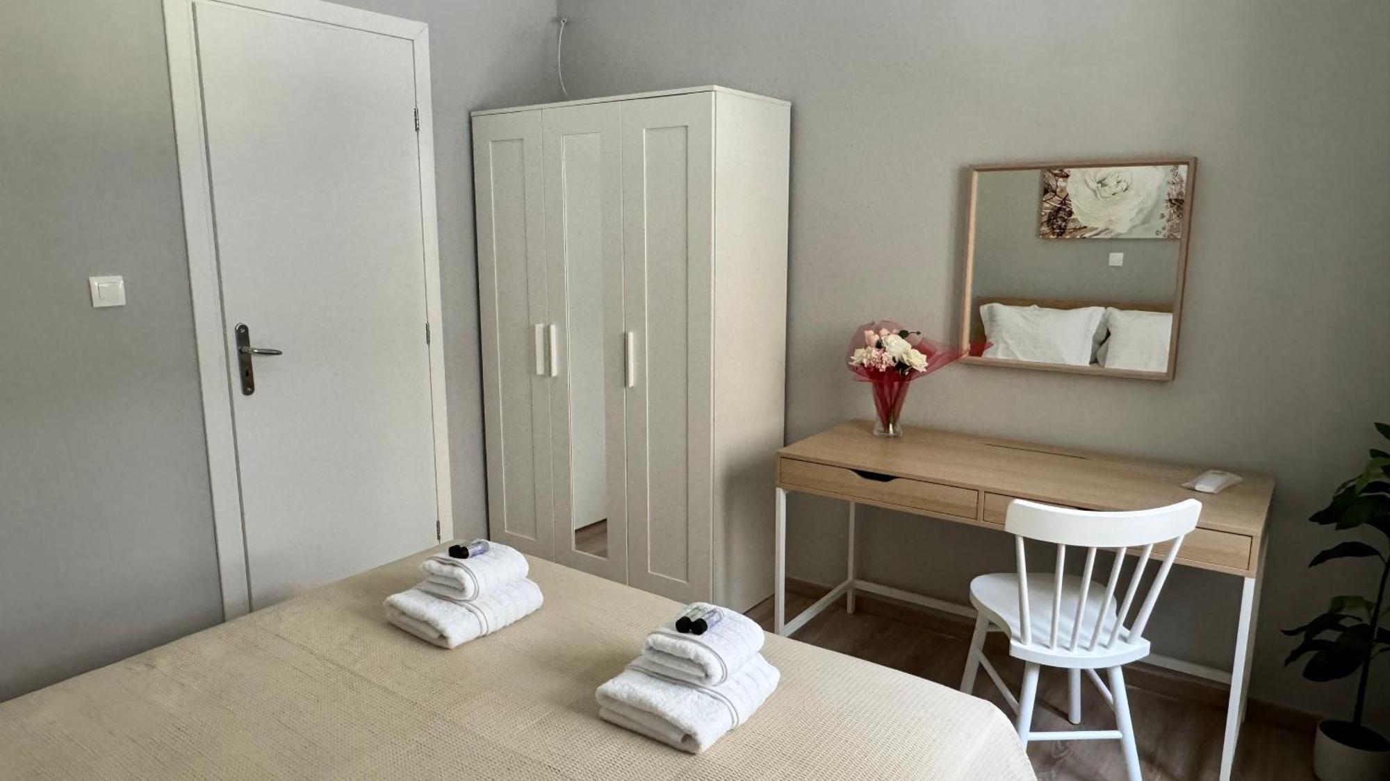 Urban Breeze Aparment 1 *